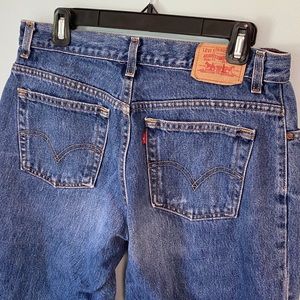 Levi’s 550 mom jeans